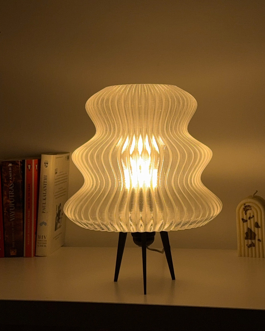 Solis Lamp