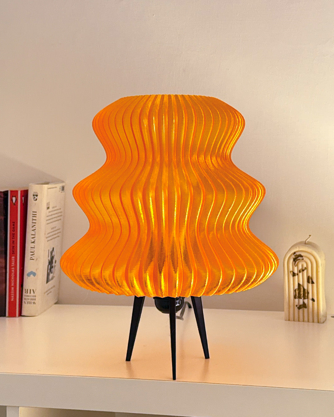Solis Lamp