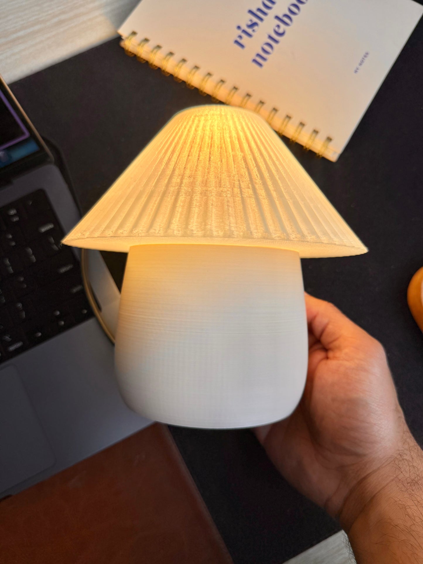 Matsu Lamp