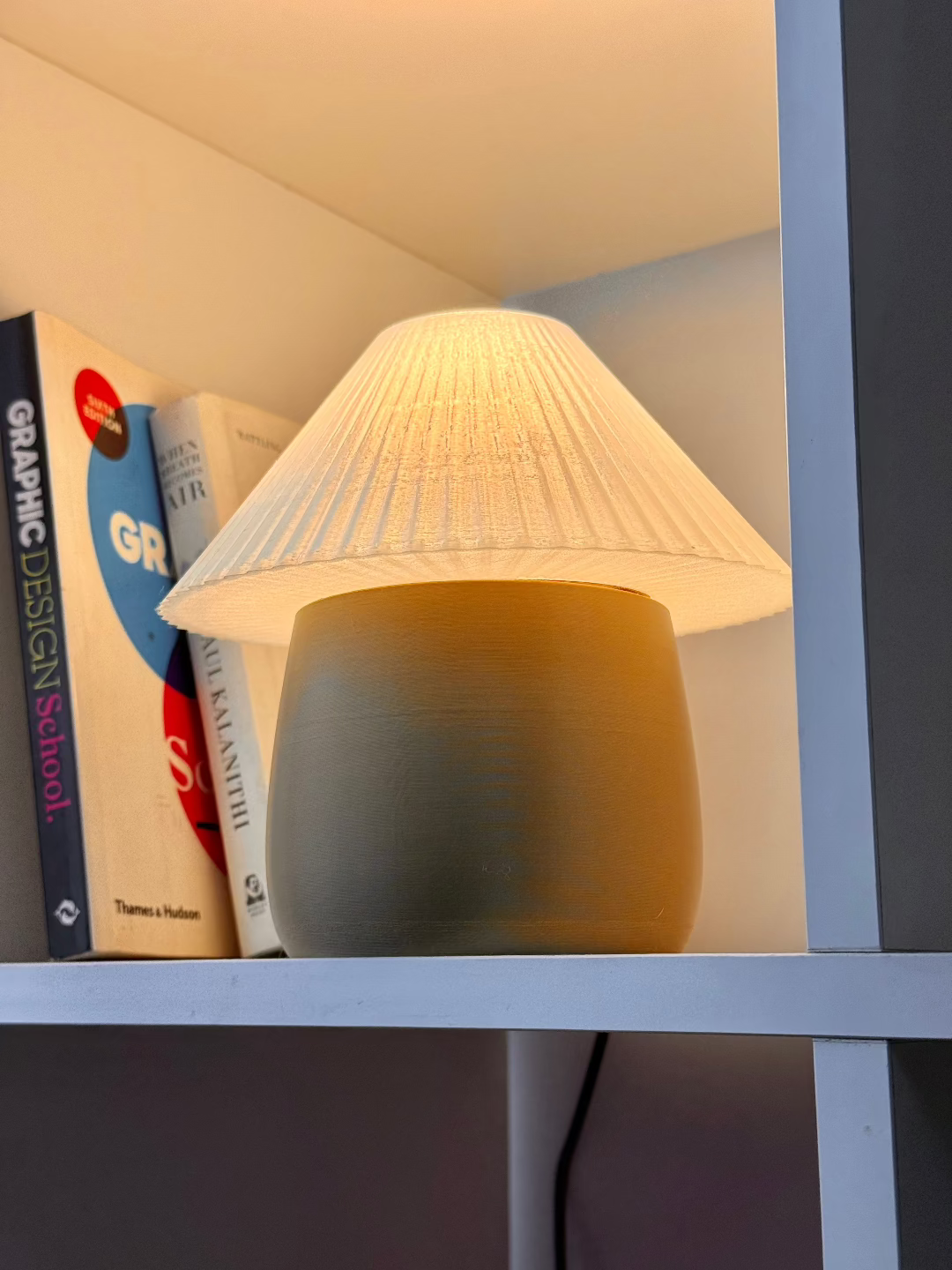 Matsu Lamp