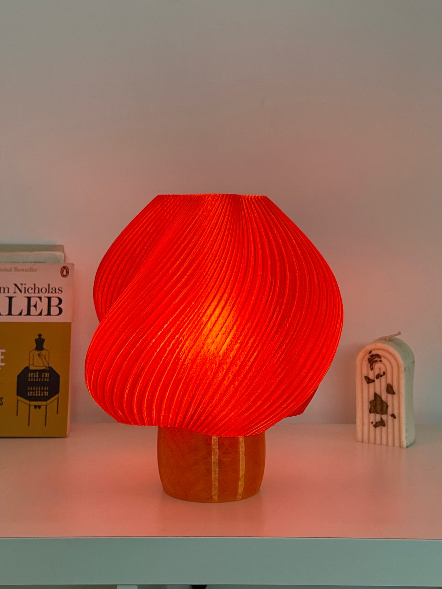 Sundae Swirl Lamp
