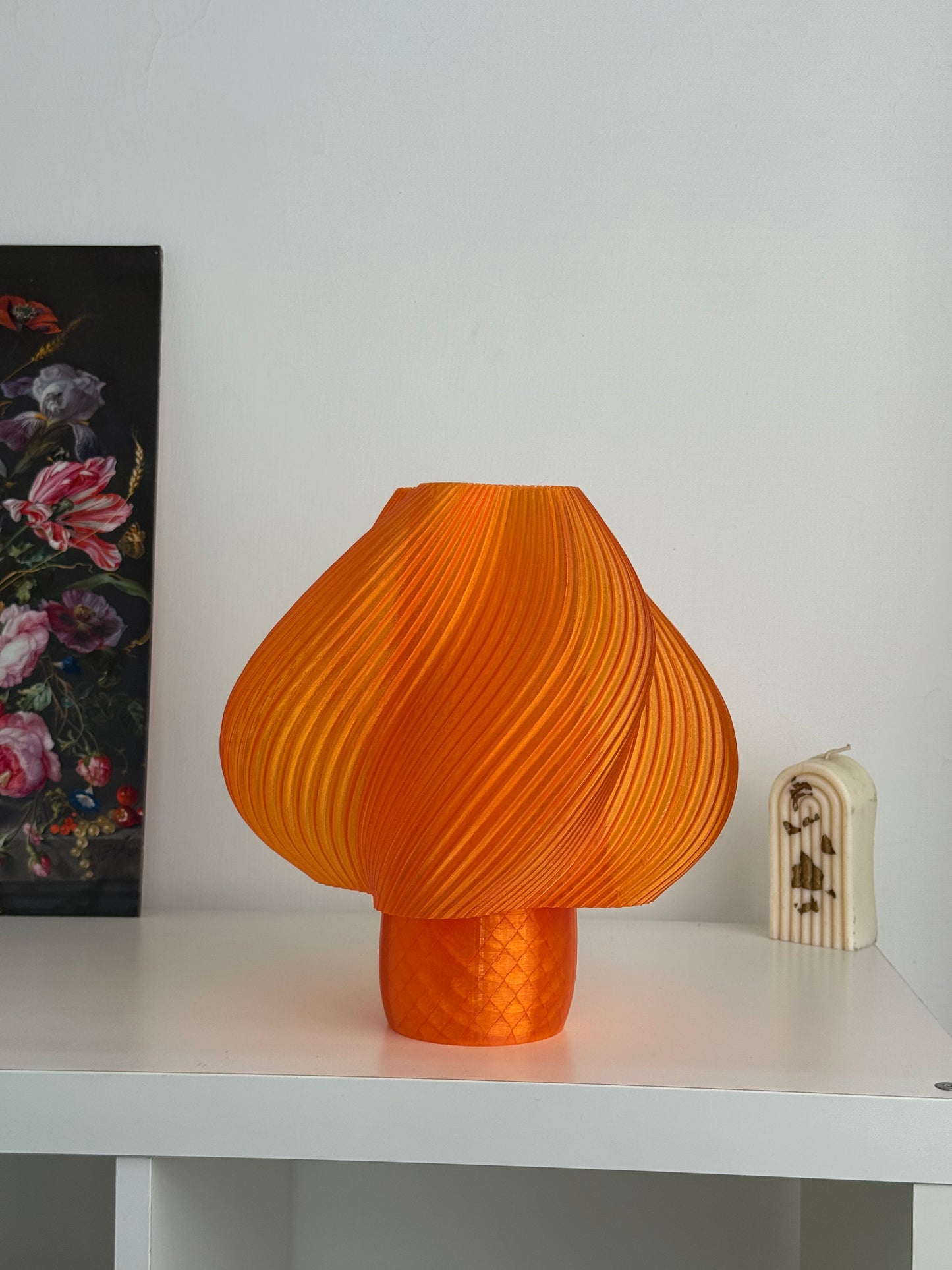 Sundae Swirl Lamp