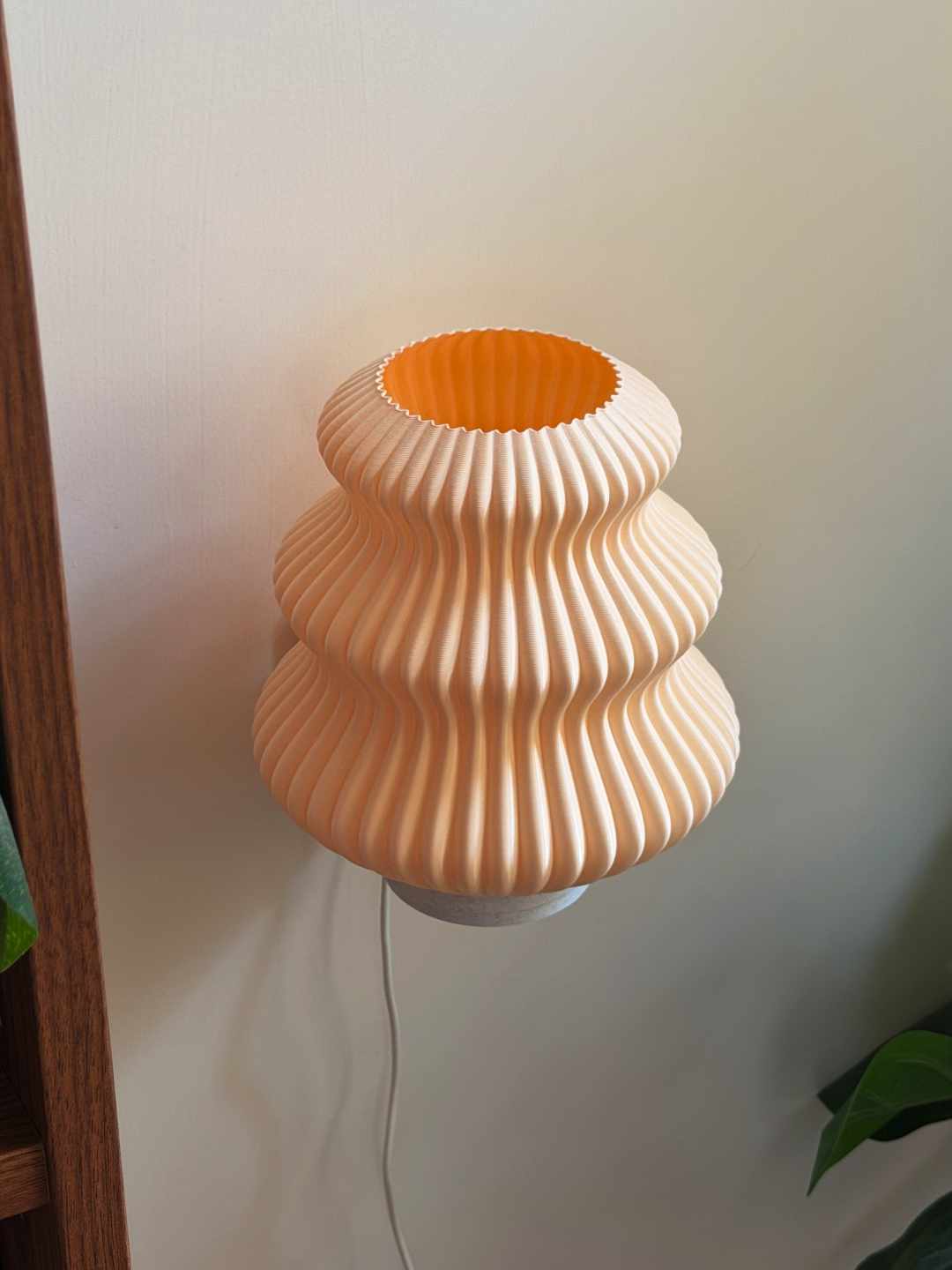 Solis Plug-In Wall Lamp
