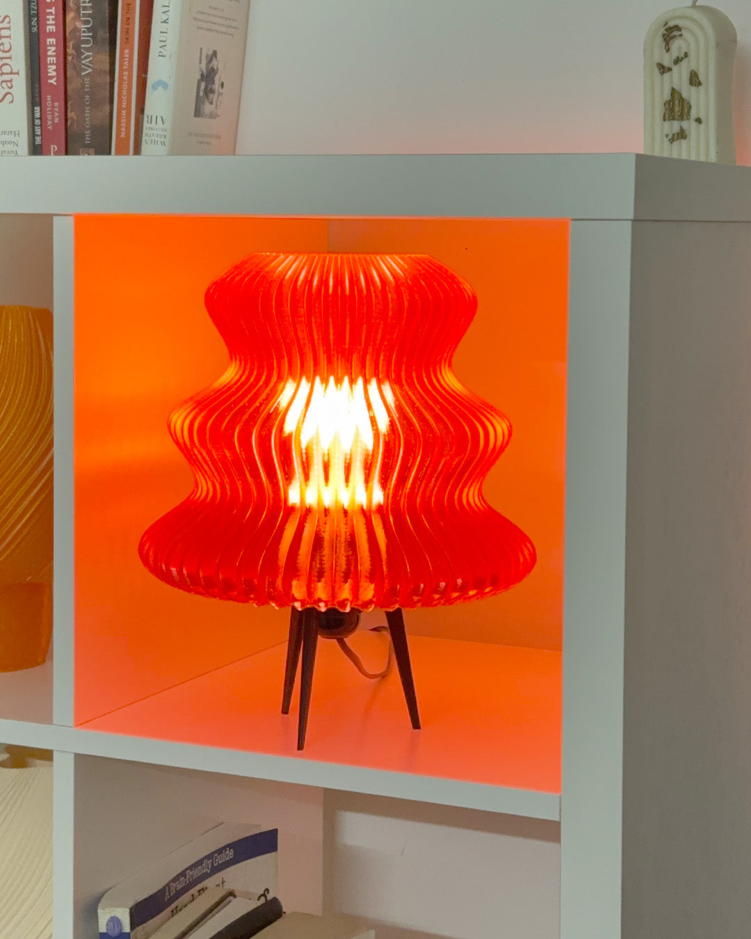 Solis Lamp