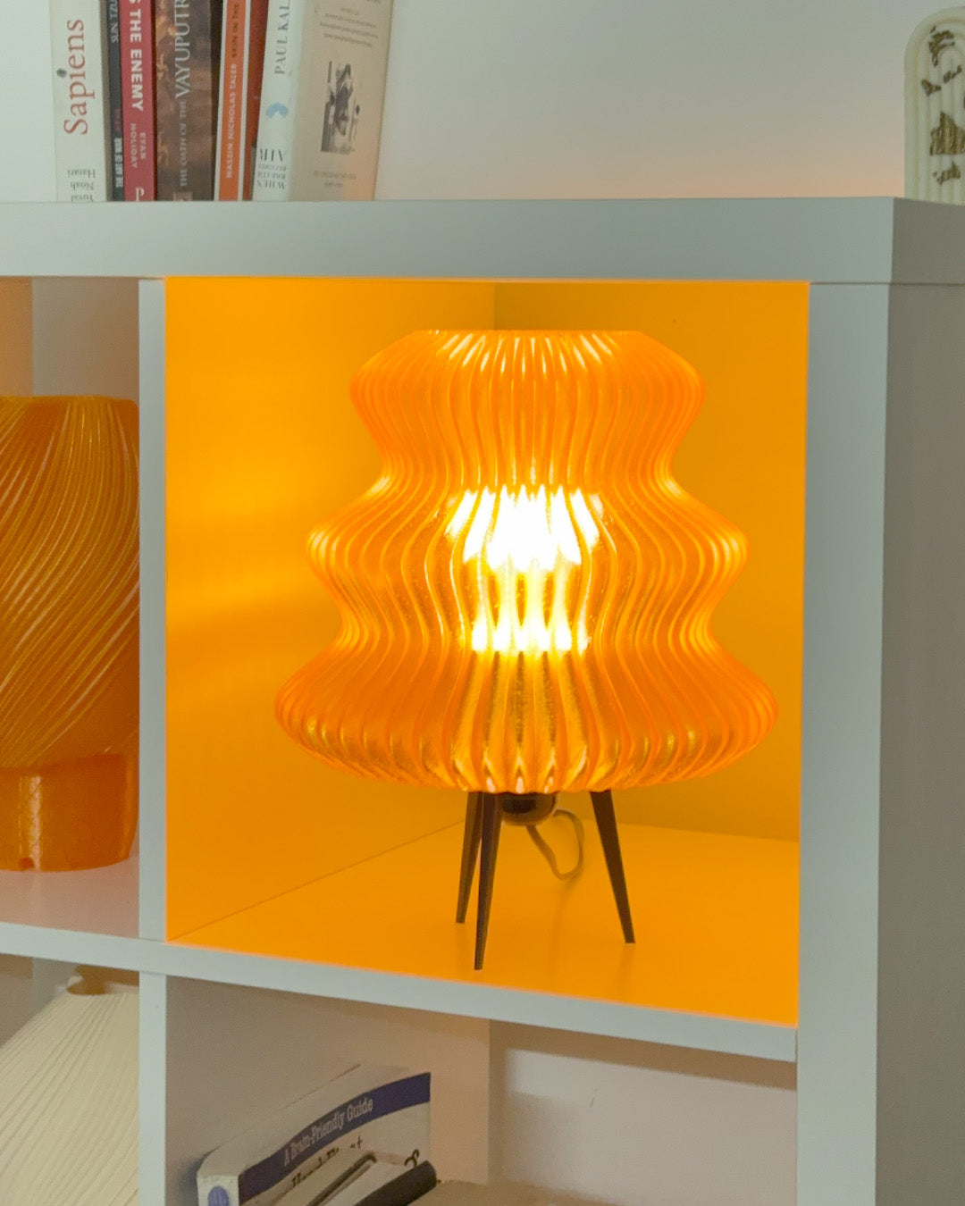 Solis Lamp