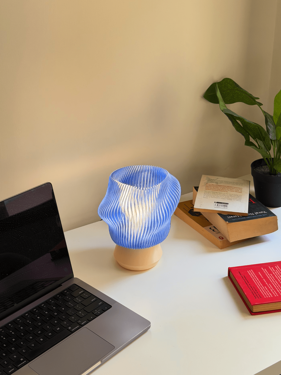 Nami Lamp - 1102