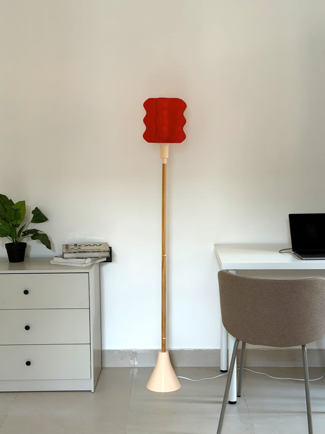 Ripple Wood Floor Lamp