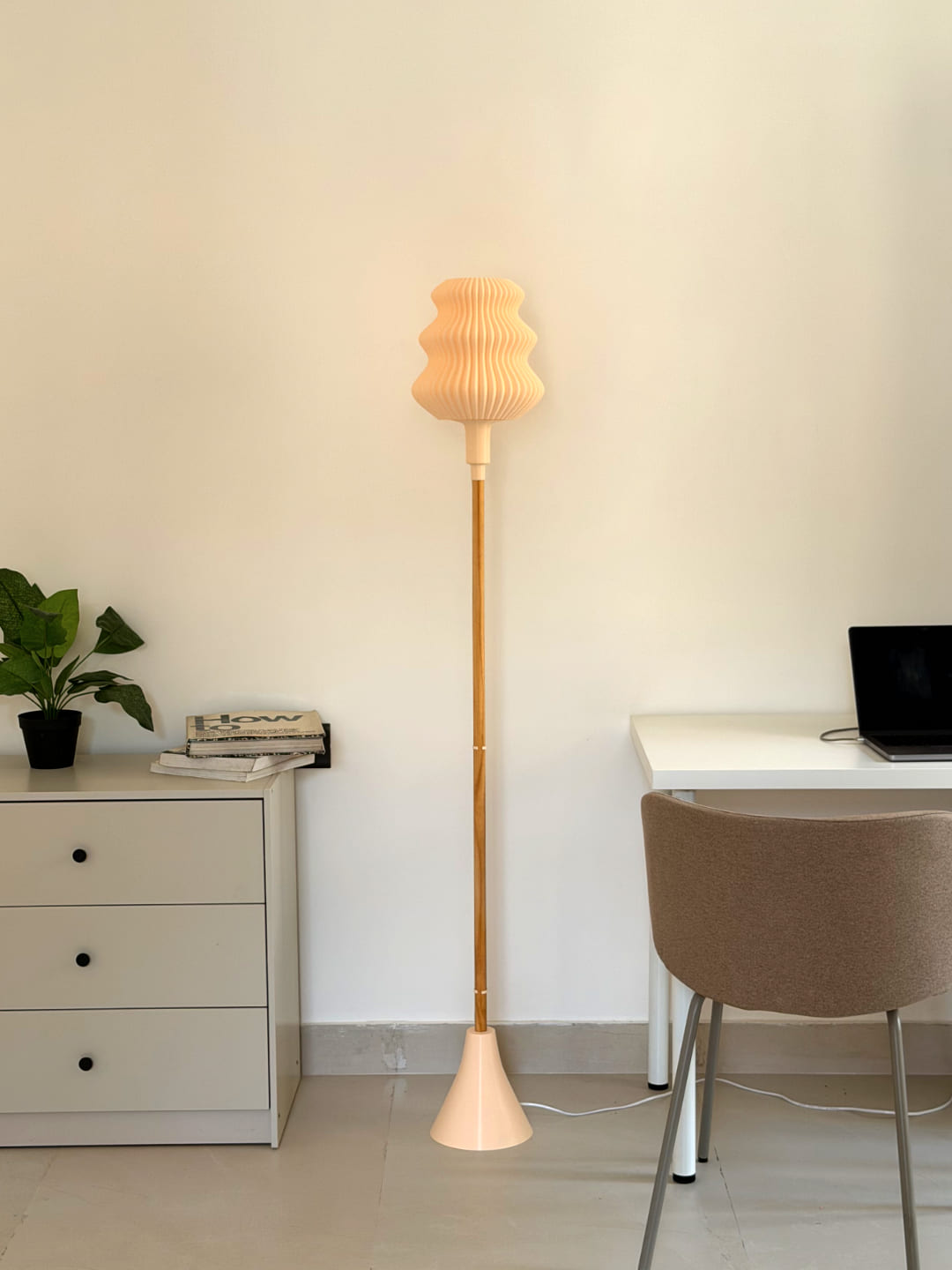 Solis Wood Floor Lamp