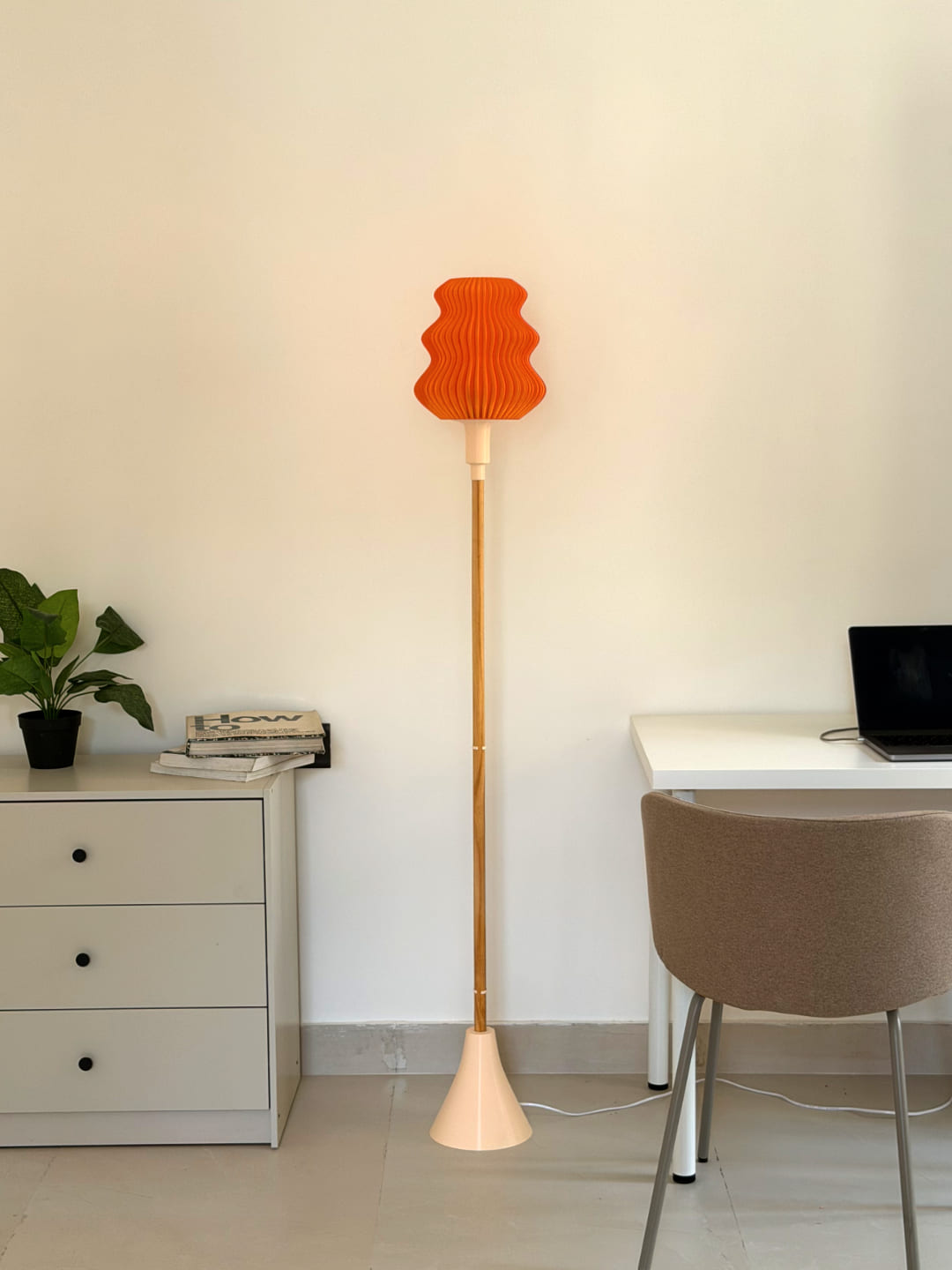 Solis Wood Floor Lamp