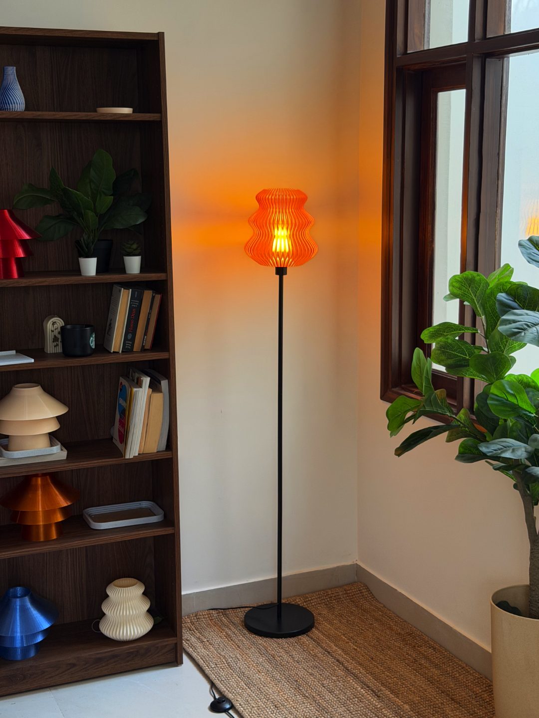 Solis Floor Lamp