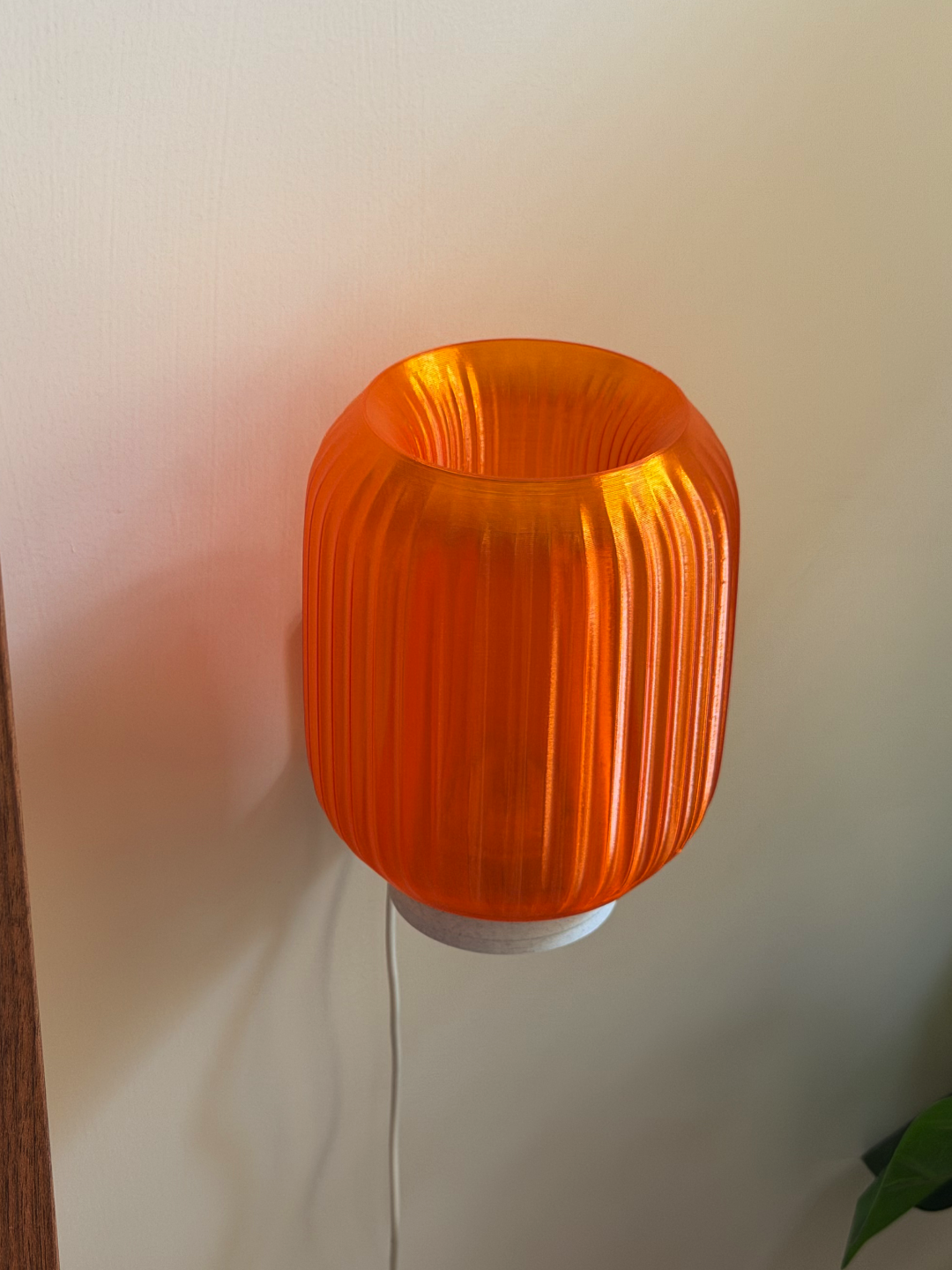 Solis Plug-In Wall Lamp