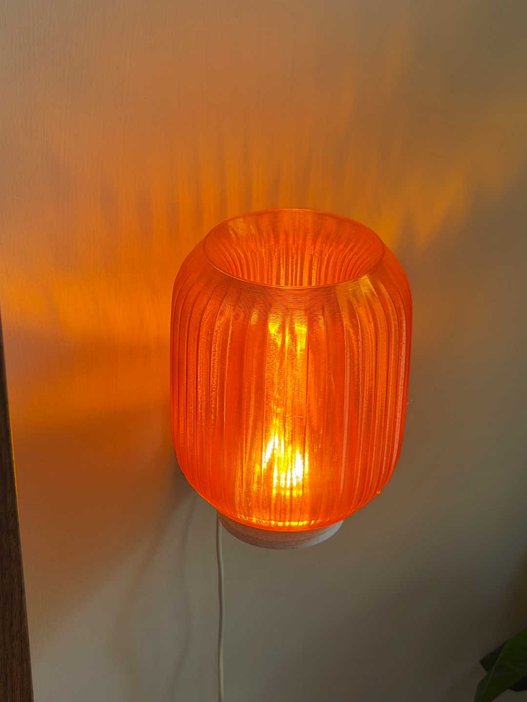 Solis Plug-In Wall Lamp