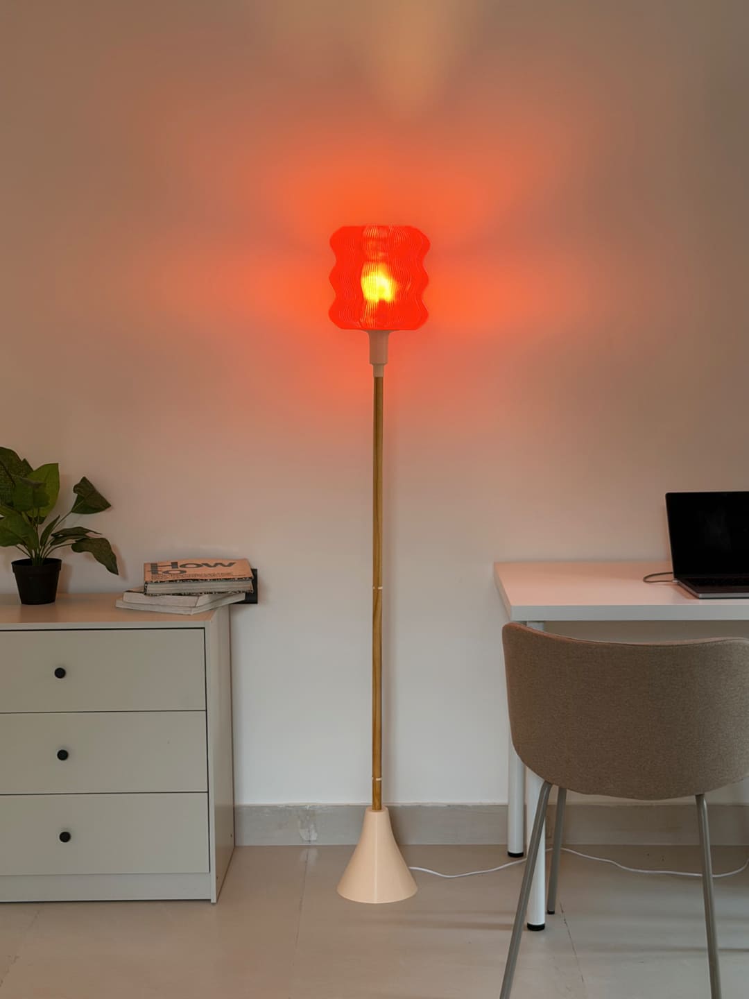Ripple Wood Floor Lamp