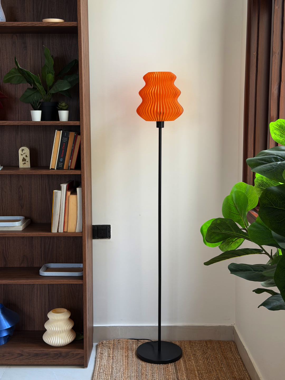Solis Floor Lamp