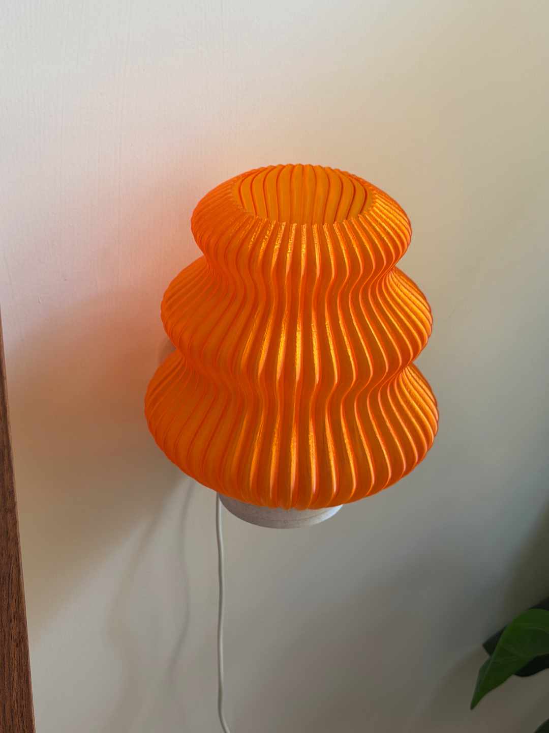 Solis Plug-In Wall Lamp