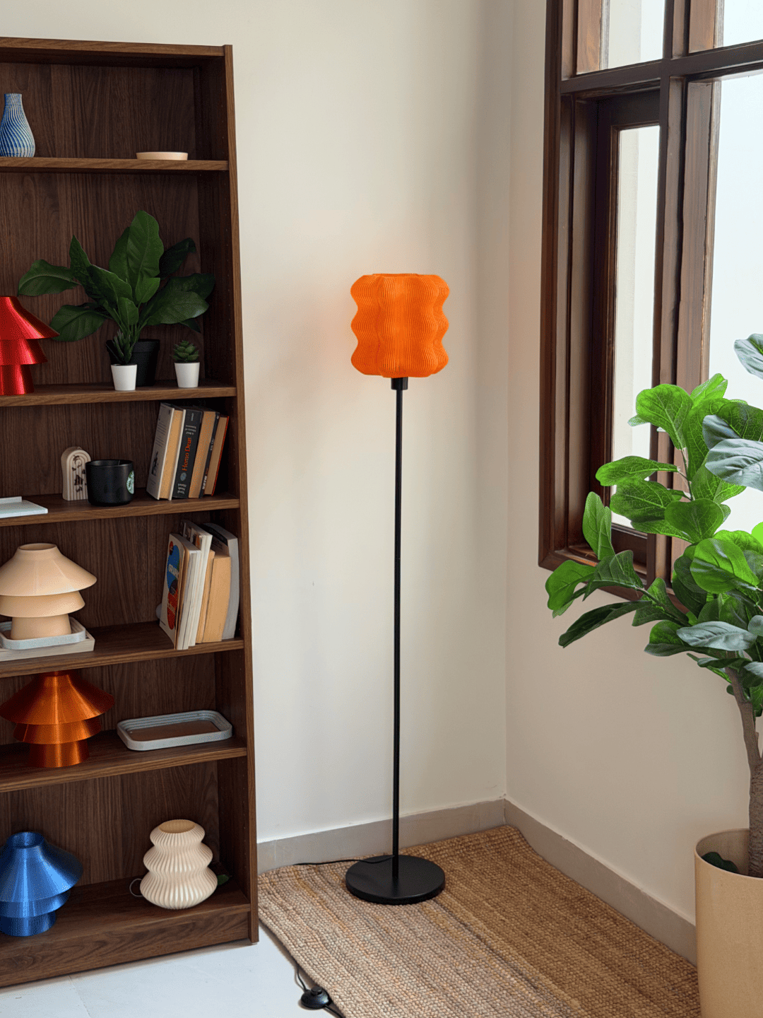 Ripple Floor Lamp