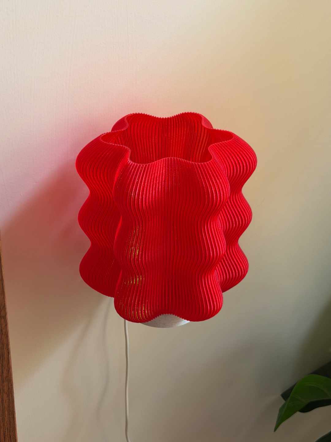 Solis Plug-In Wall Lamp