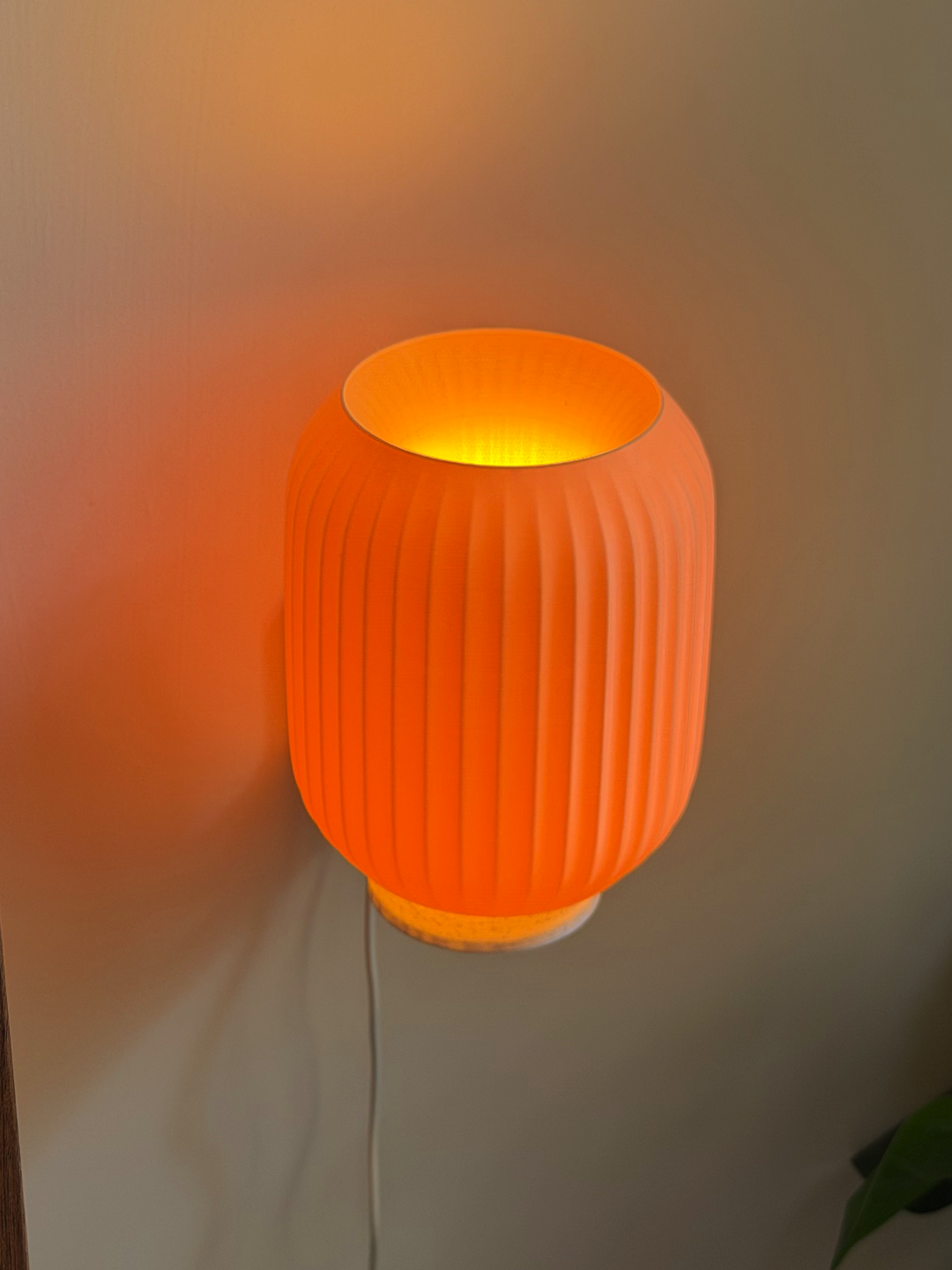 Solis Plug-In Wall Lamp