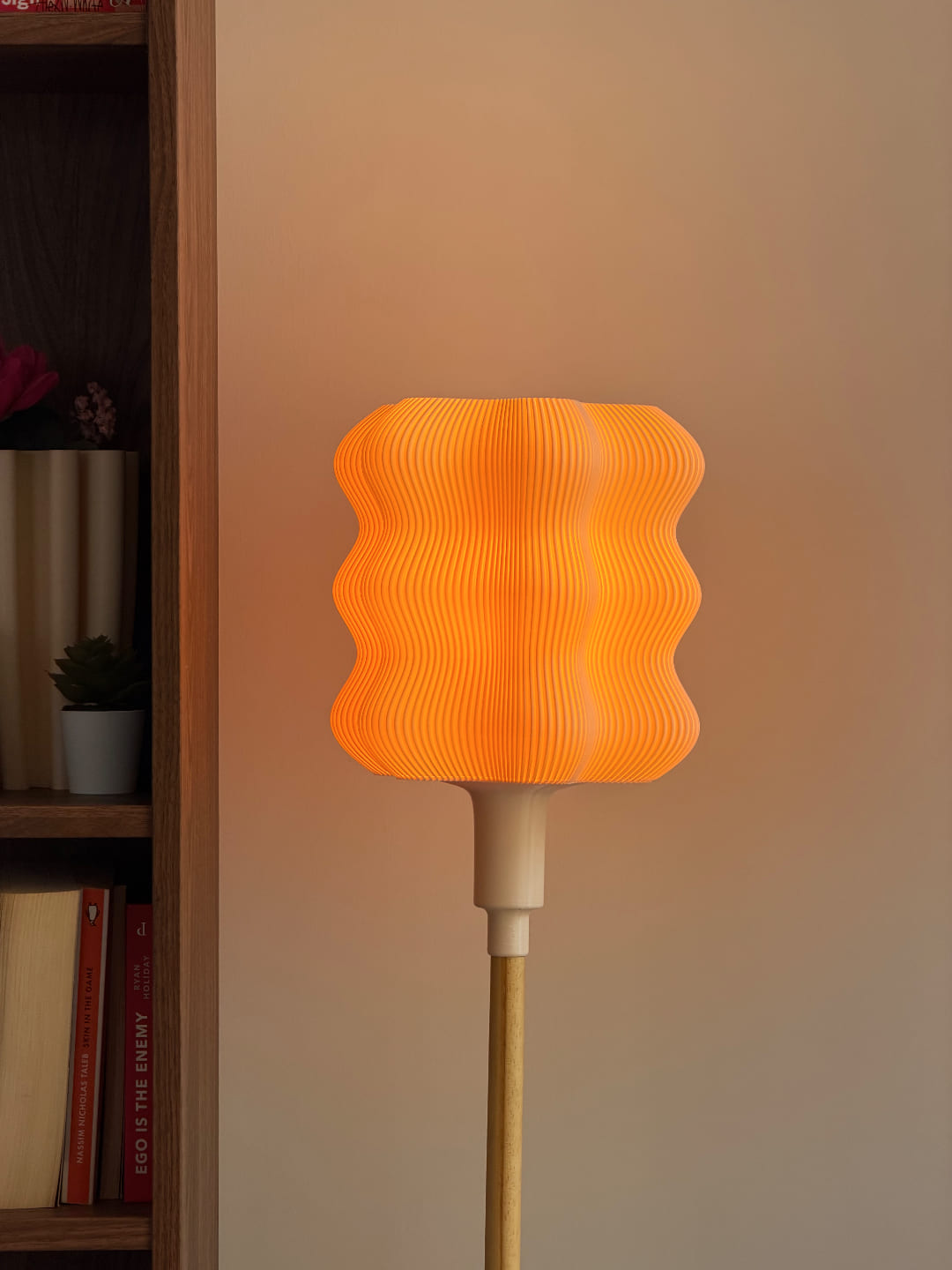 Ripple Wood Floor Lamp