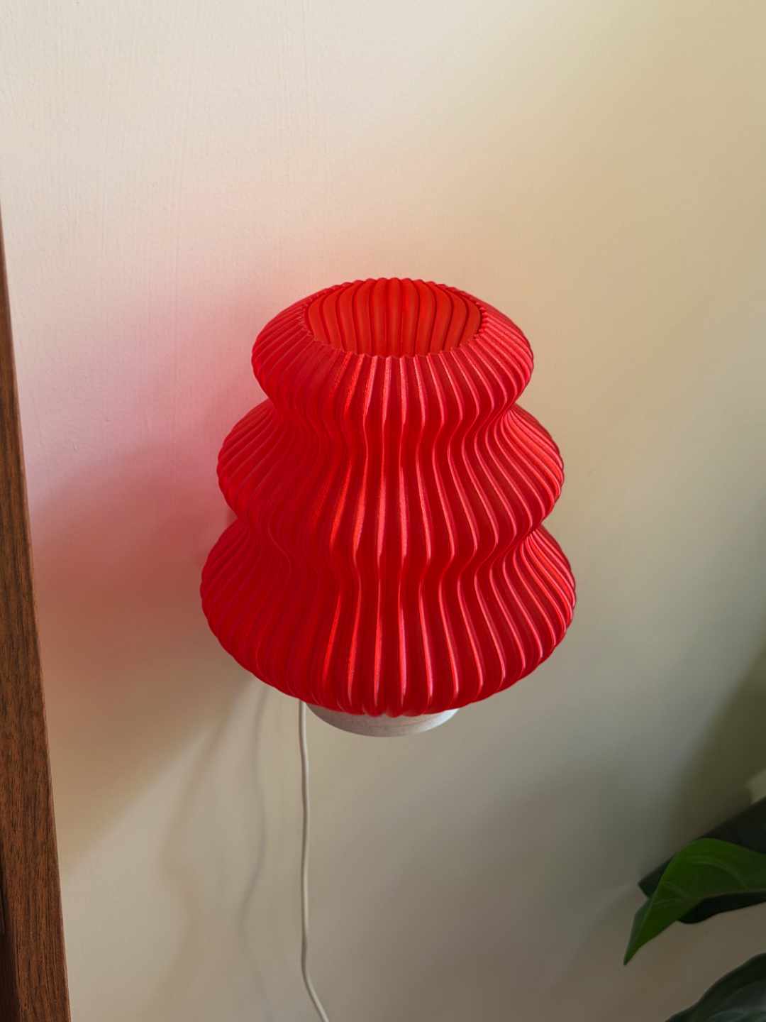 Solis Plug-In Wall Lamp