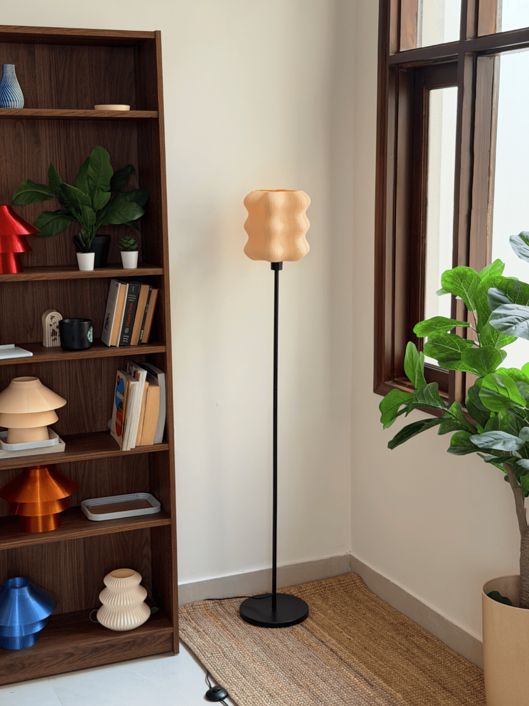 Ripple Floor Lamp