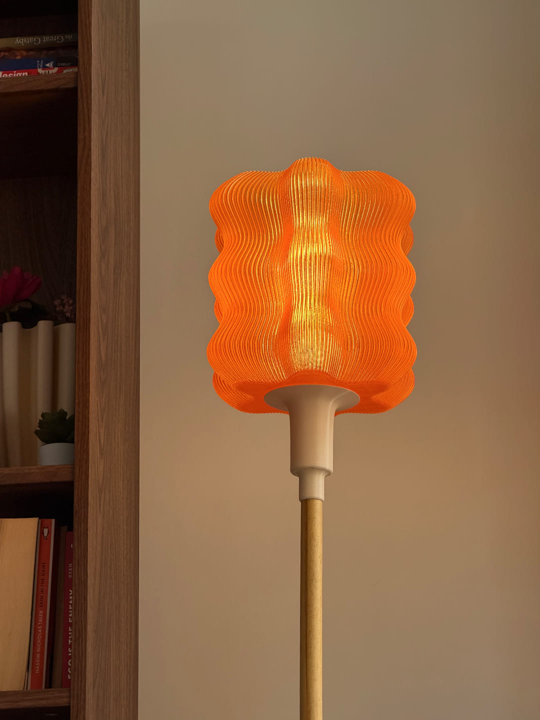 Ripple Wood Floor Lamp