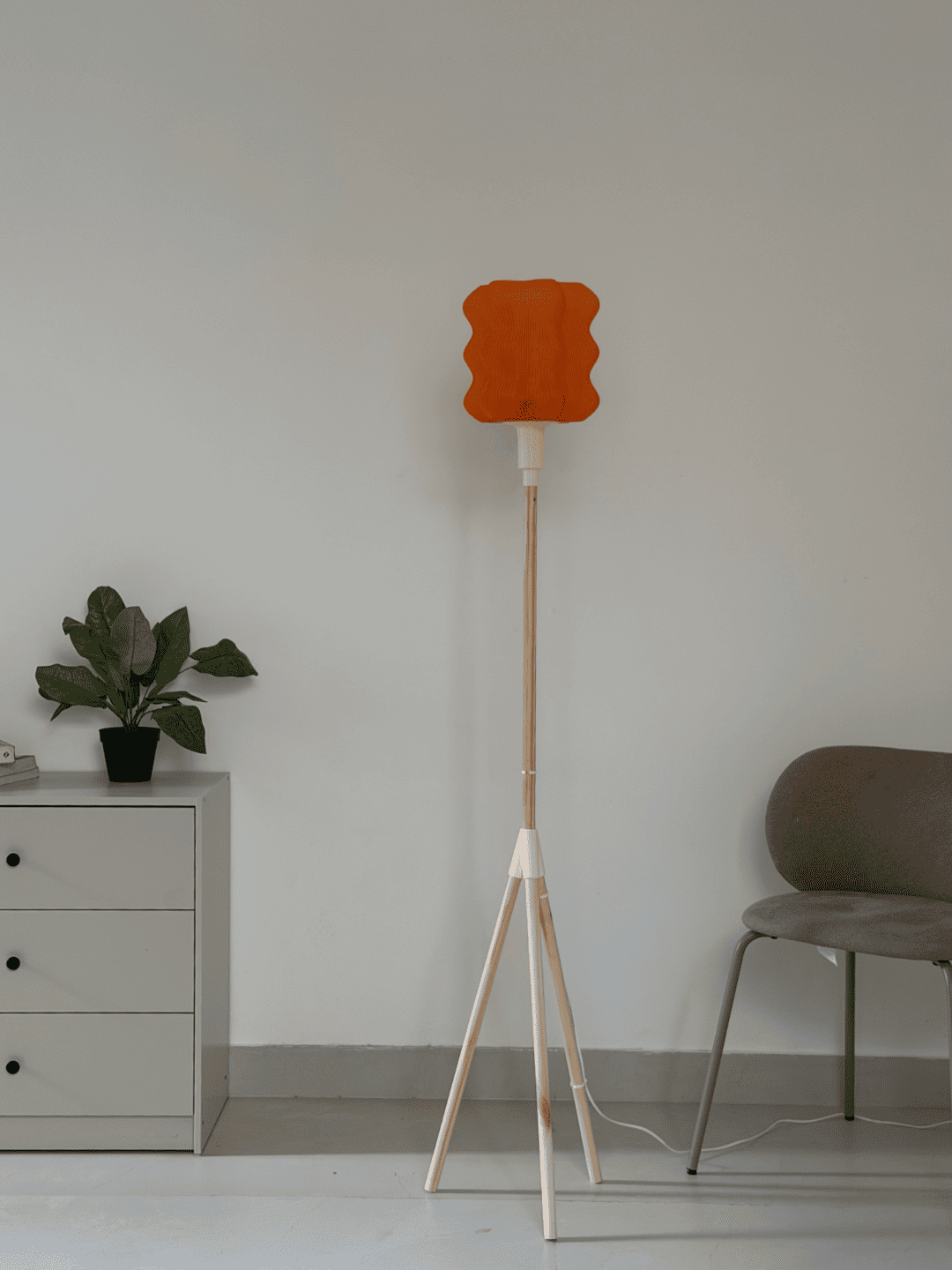 Ripple Floor Lamp