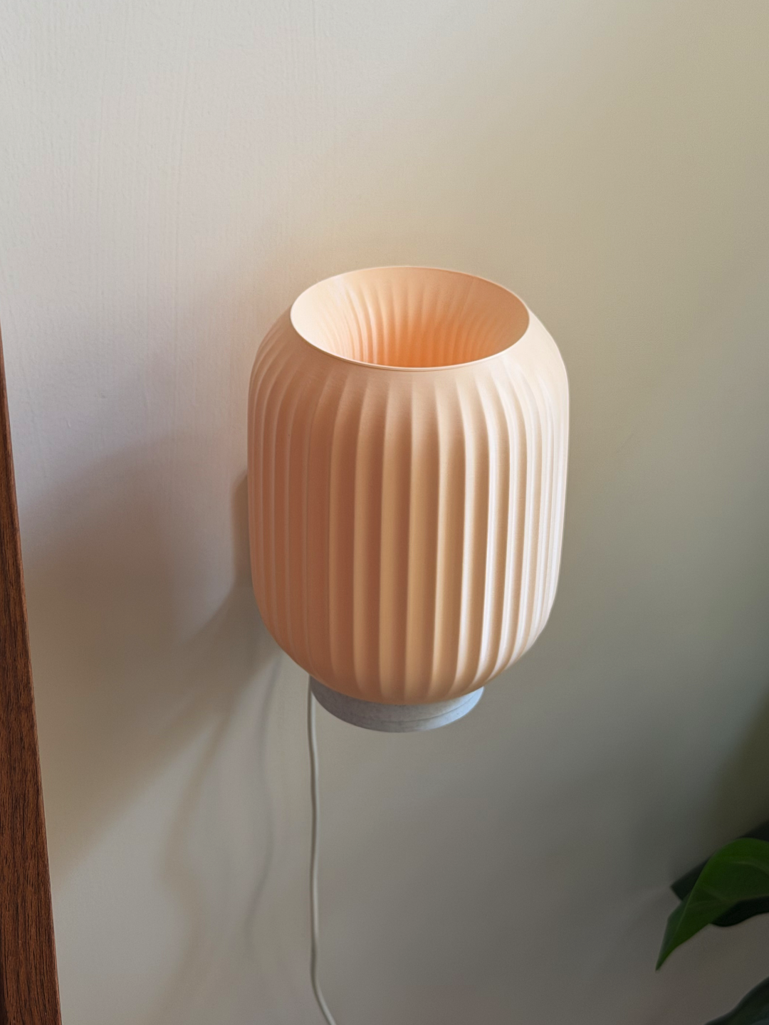 Solis Plug-In Wall Lamp