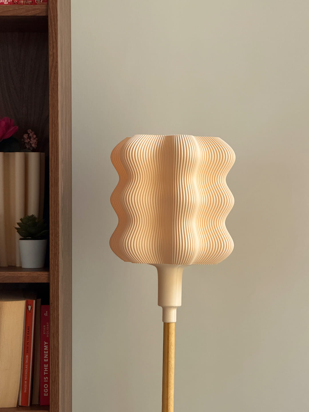 Ripple Wood Floor Lamp