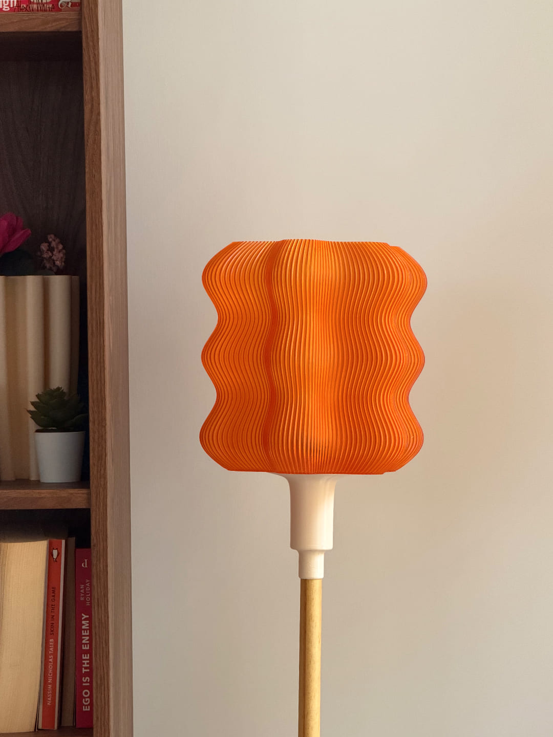 Ripple Wood Floor Lamp