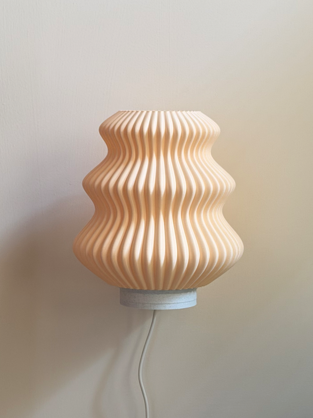 Solis Plug-In Wall Lamp