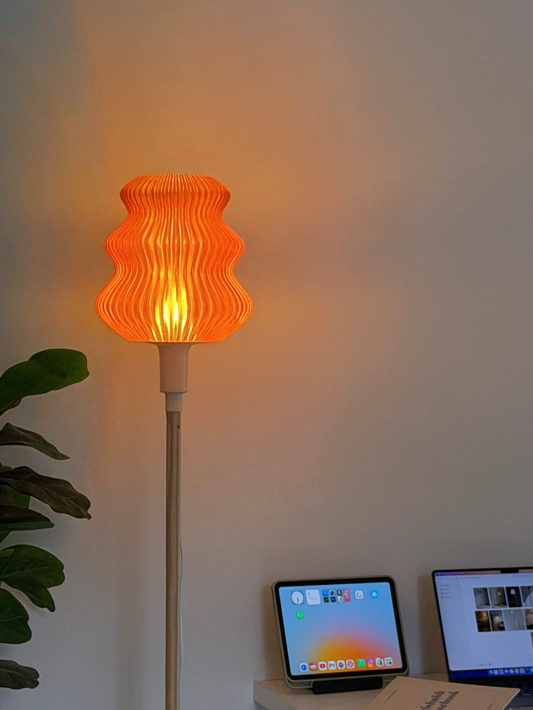 Solis Wood Floor Lamp