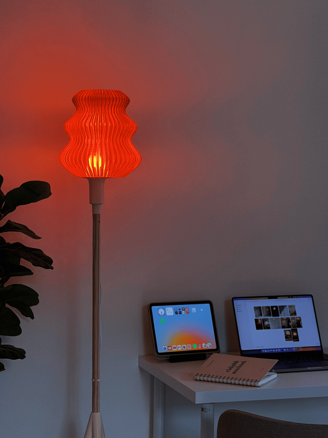Solis Floor Lamp