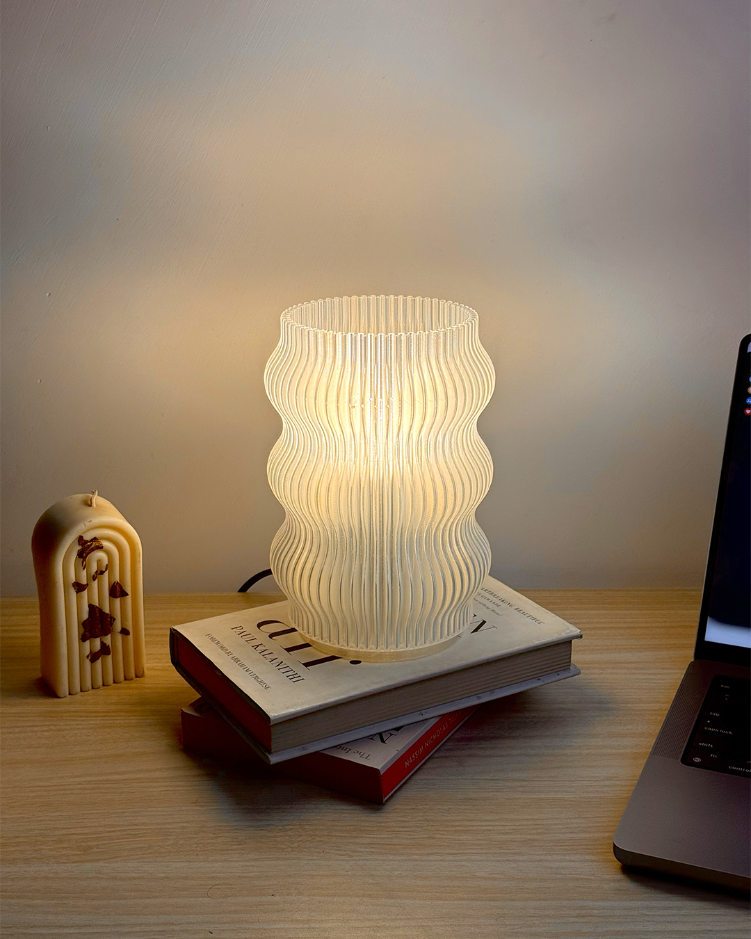 Hikari Lamp