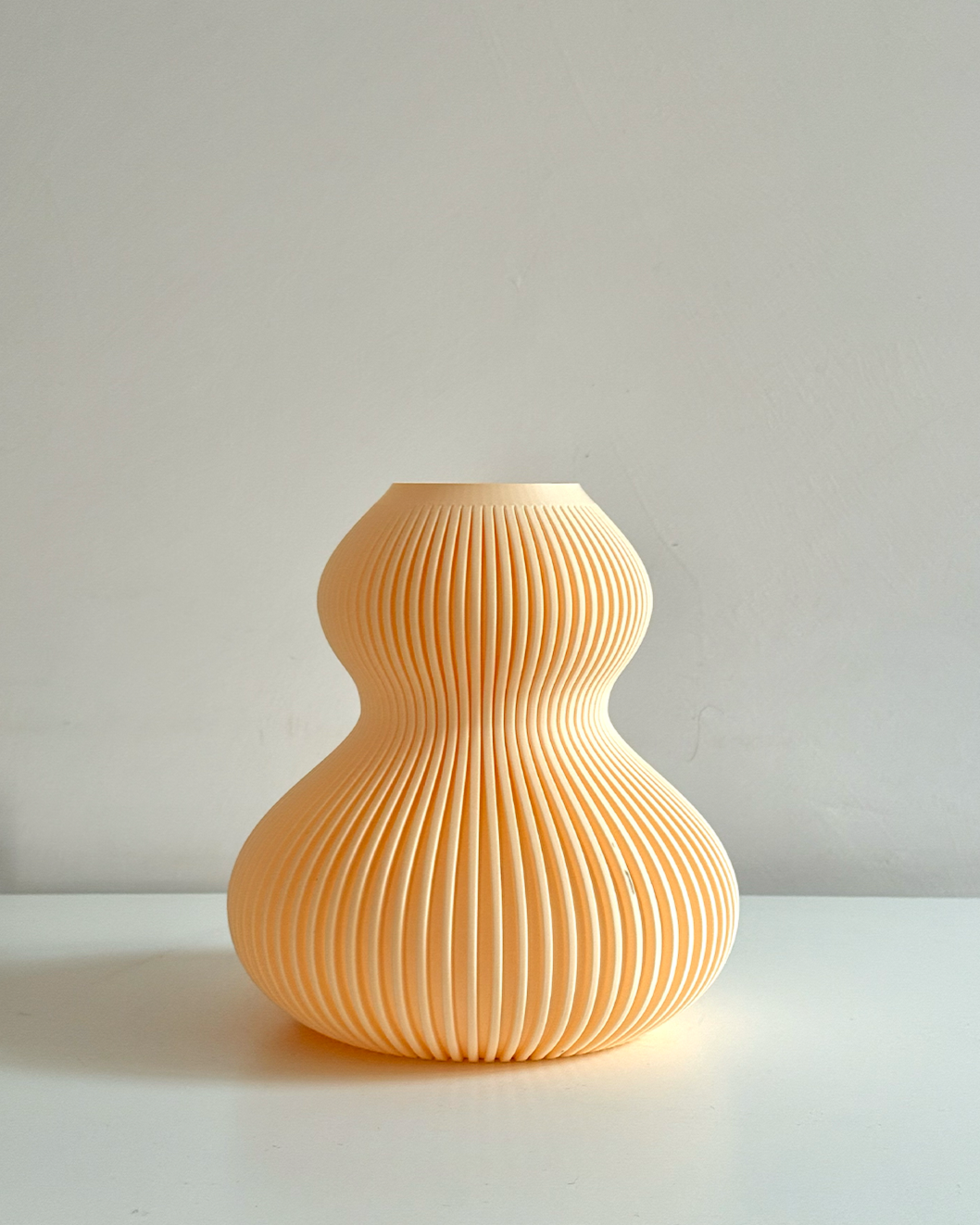 Ovolo Vase