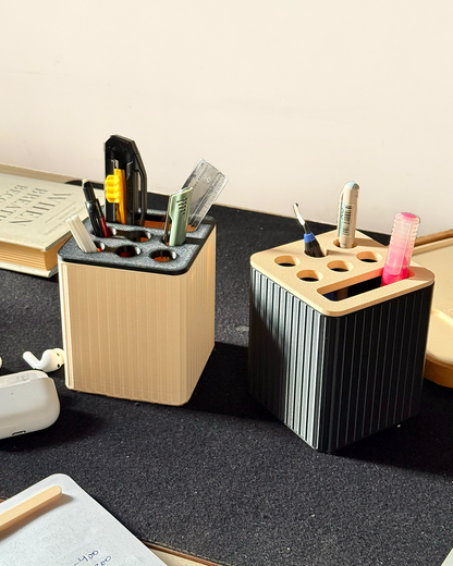 Bloc Pen Holder