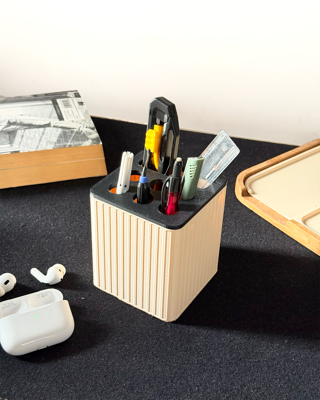 Bloc Pen Holder