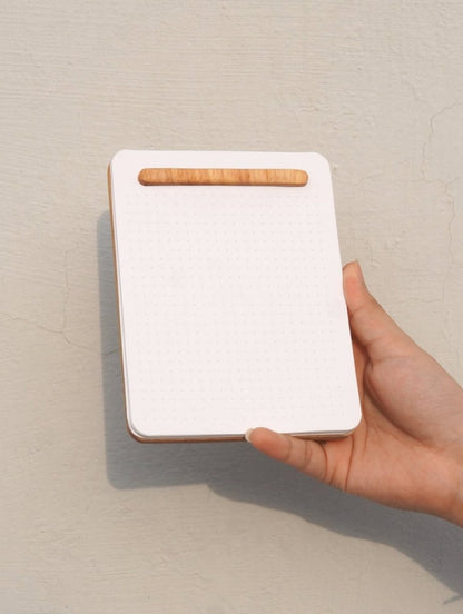 Refillable Wood Notepad 2.0